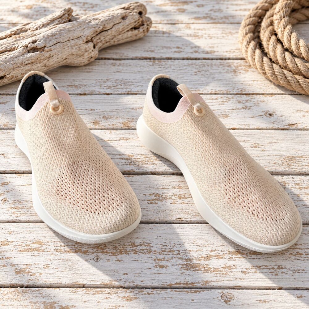 NWOB Allbirds Tree Dasher Relay Hazy Beige Pink Men’s 13 #1285